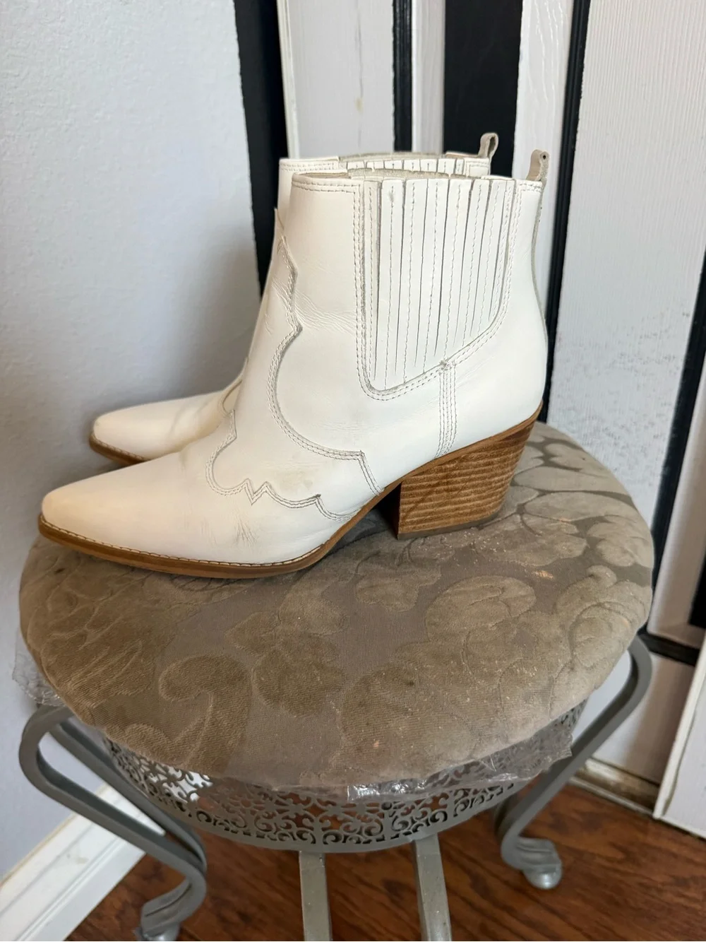 Sam Edelman white western